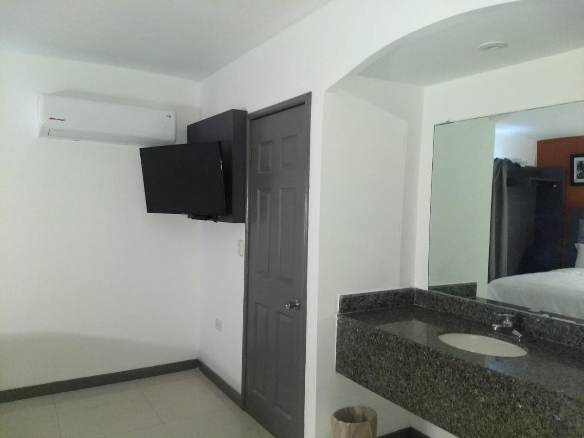 Hotel El Rancho Sabinas Hidalgo Εξωτερικό φωτογραφία